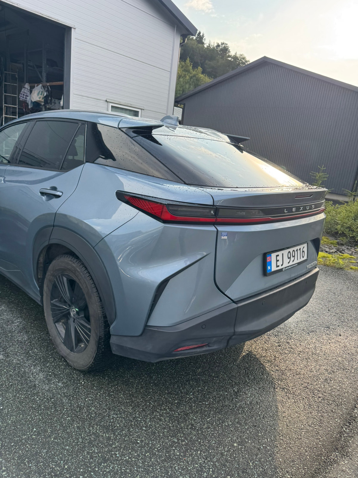 Lexus RZ 300e, 204hk, 2025