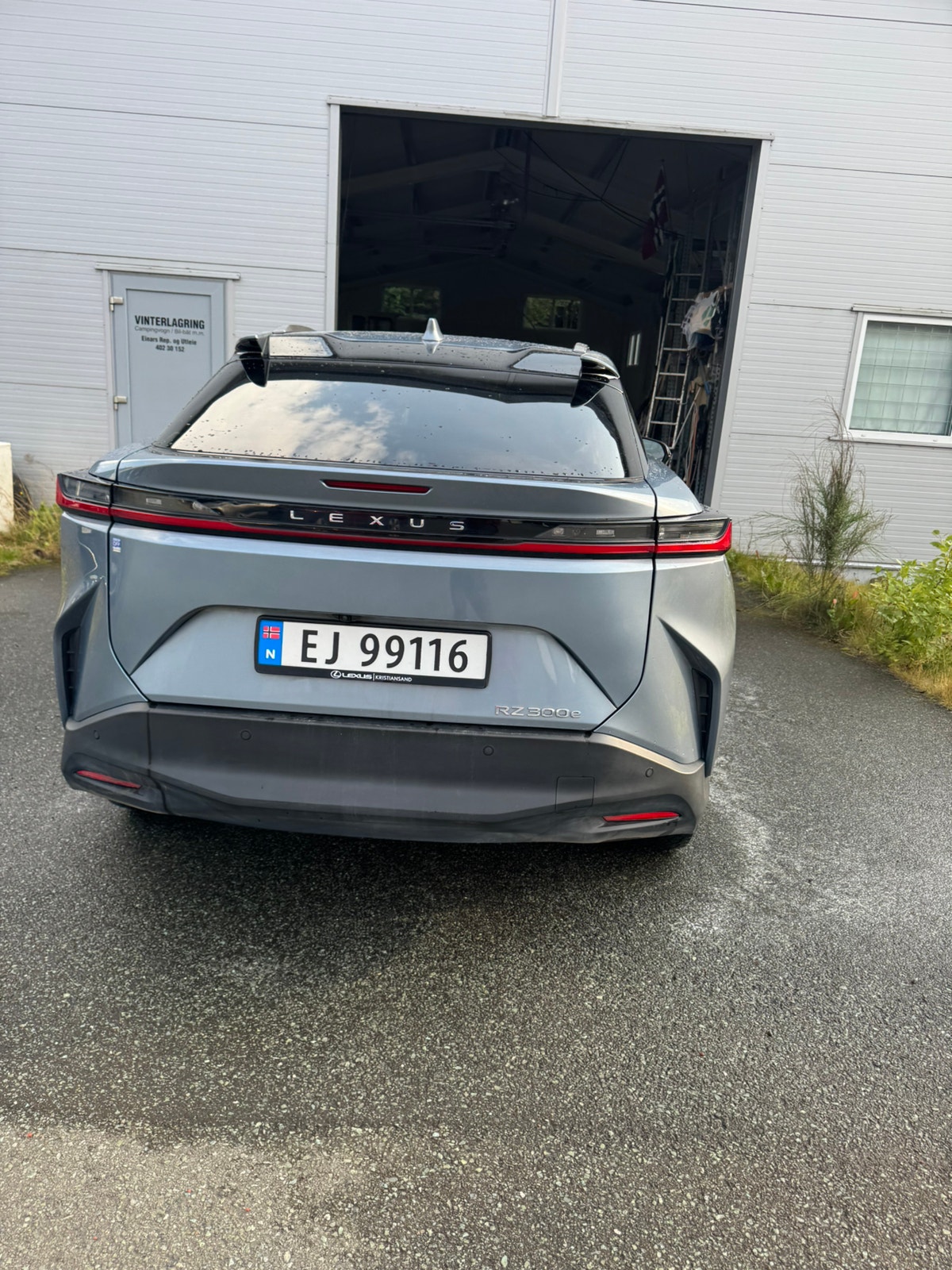 Lexus RZ 300e, 204hk, 2025