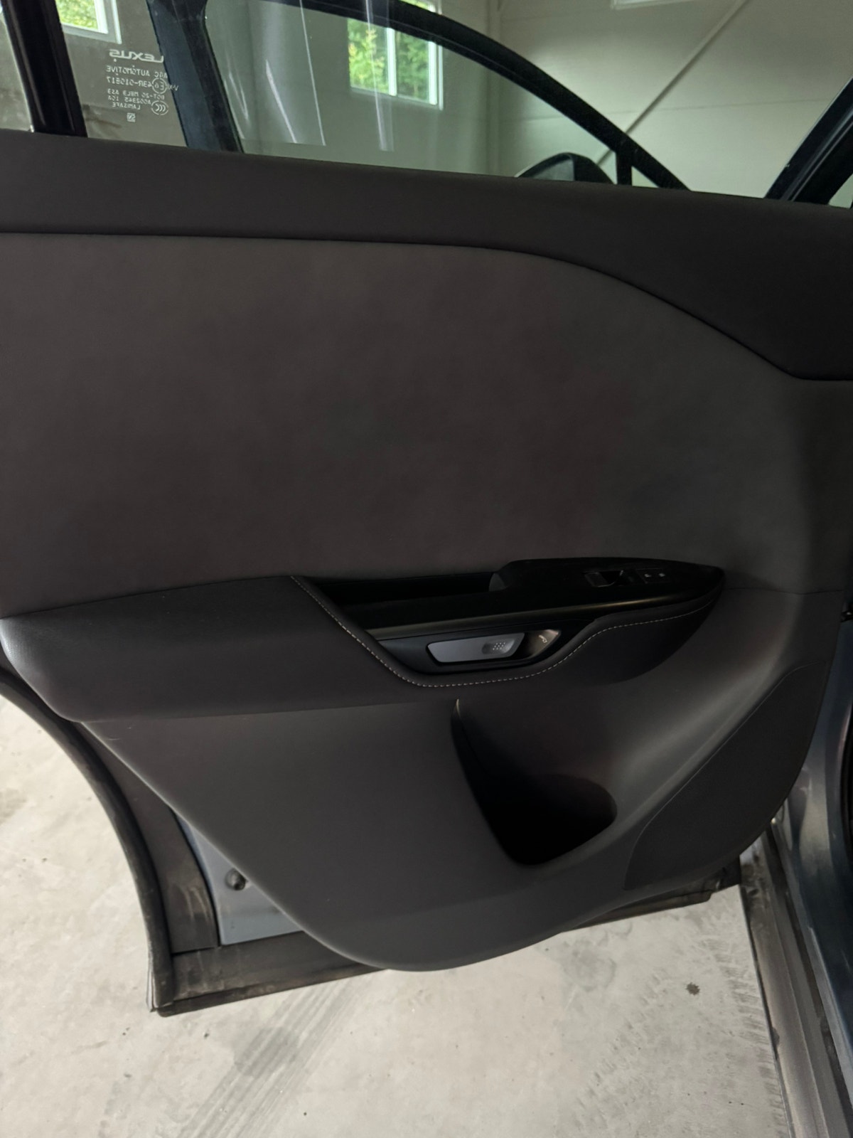Lexus RZ 300e, 204hk, 2025