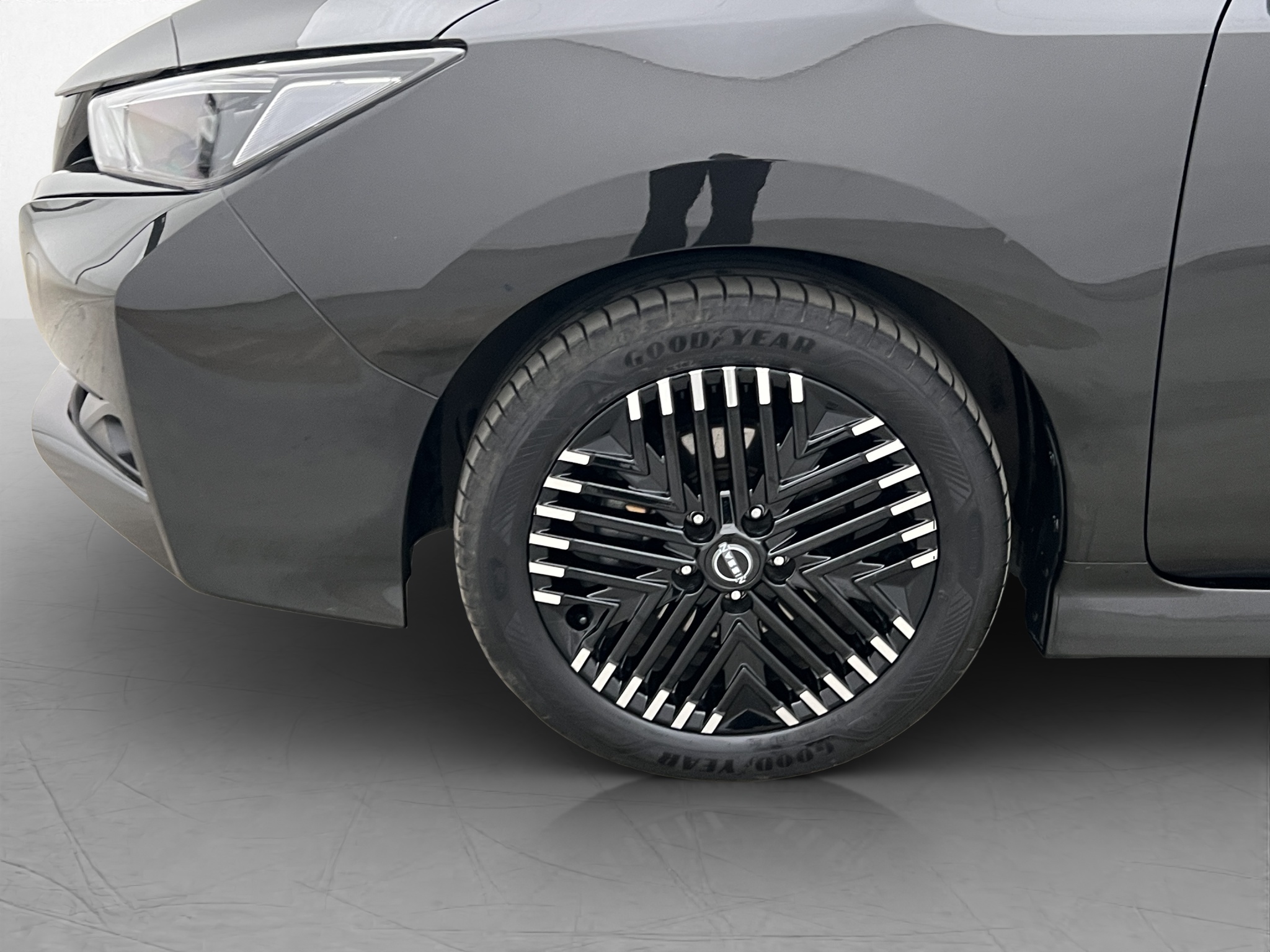 Nissan Leaf, 150hp, 2023
