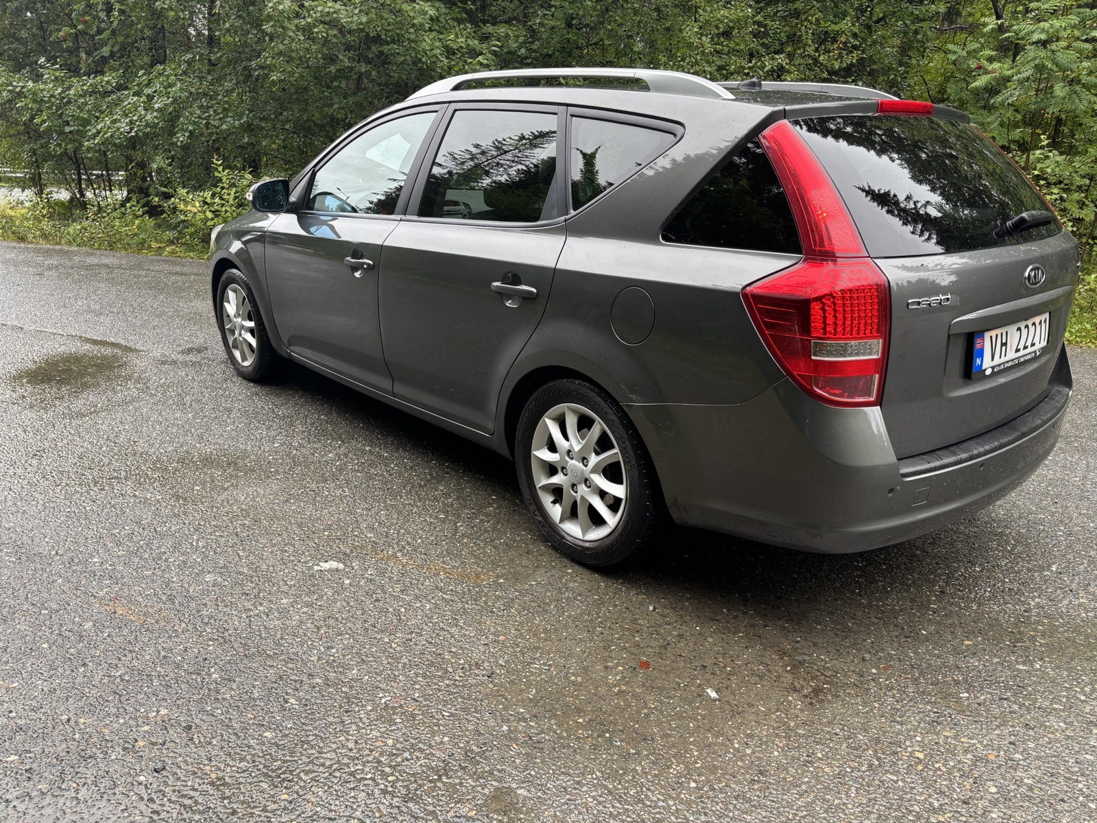 Kia cee'd_sw 1.6 CRDi Automatic, 4-trins, 115ps, 2010