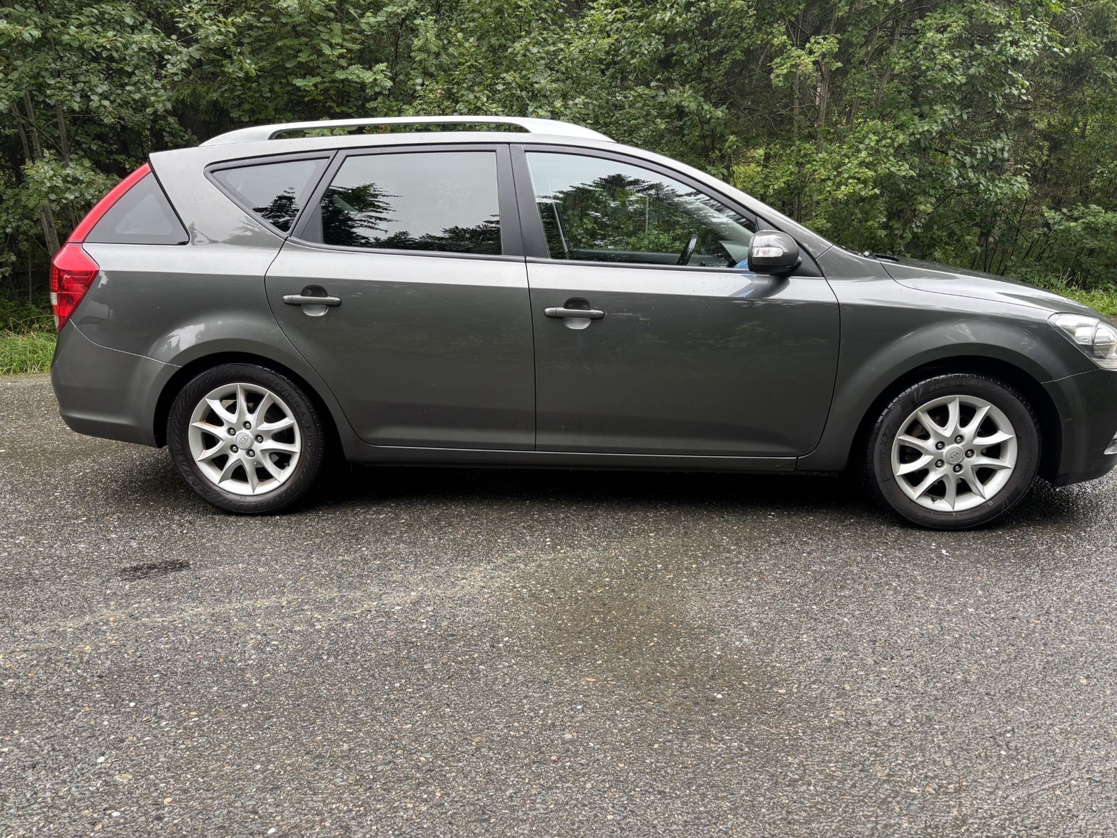 Kia cee'd_sw 1.6 CRDi Automatic, 4-trins, 115ps, 2010