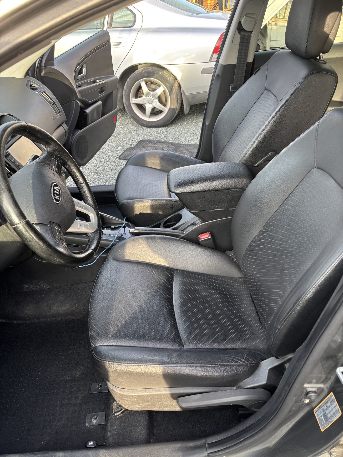 Kia cee'd_sw 1.6 CRDi Automatic, 4-trins, 115ps, 2010