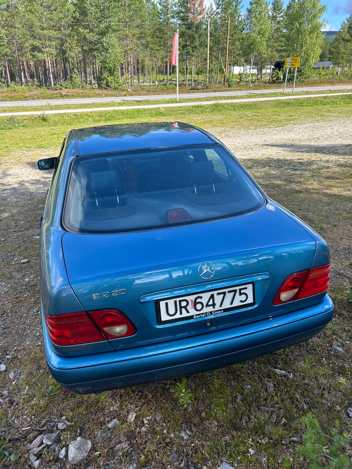 Mercedes-Benz E 220 Diesel Automatisk, 5-trinn, 95hk, 1998