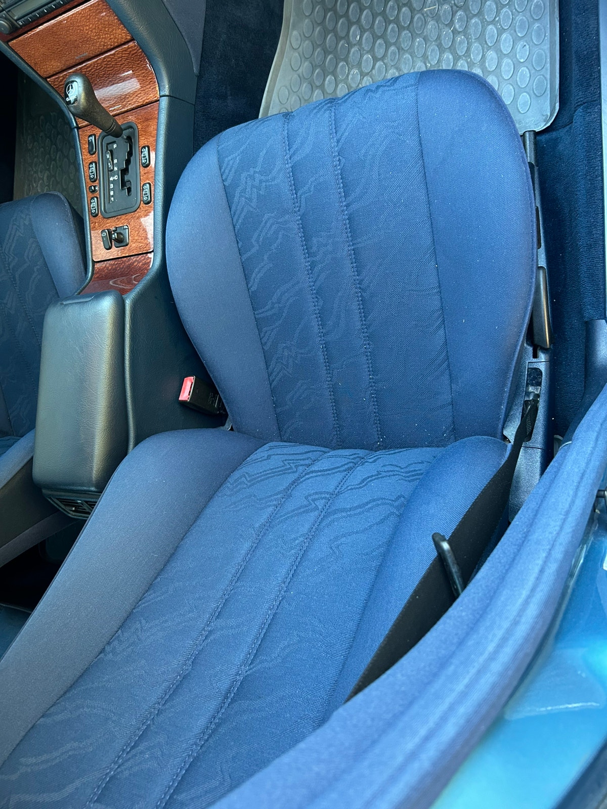 Mercedes-Benz E 220 Diesel Automatisk, 5-trinn, 95hk, 1998