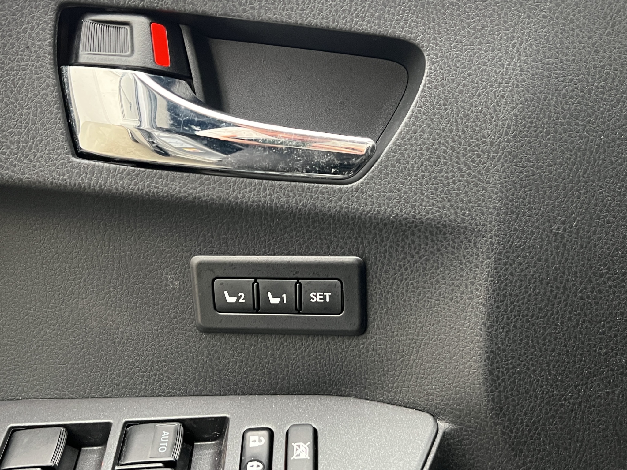 Toyota RAV4 Hybrid 2.5 Dual VVT-i AWD-i E-CVT, 197hp, 2018