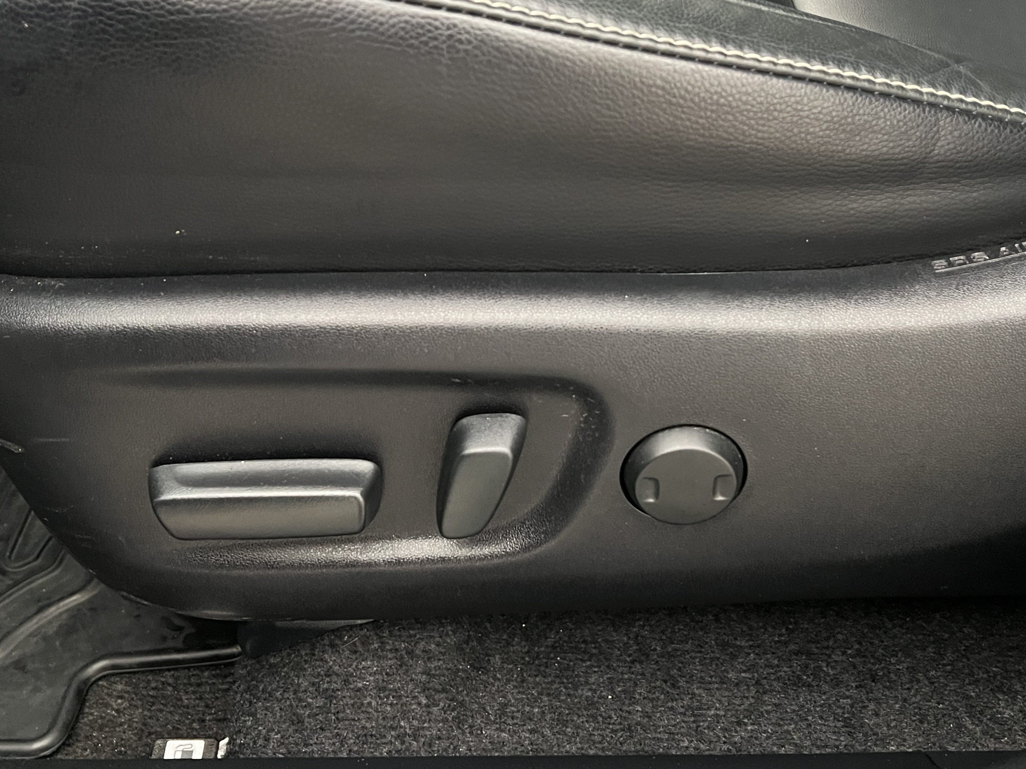 Toyota RAV4 Hybrid 2.5 Dual VVT-i AWD-i E-CVT, 197hp, 2018