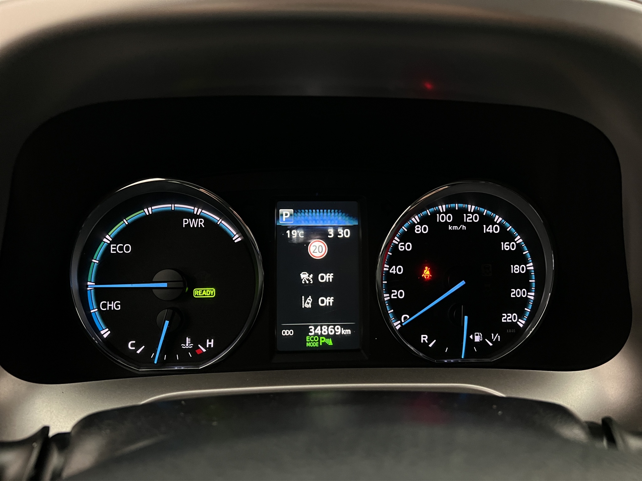Toyota RAV4 Hybrid 2.5 Dual VVT-i AWD-i E-CVT, 197hp, 2018