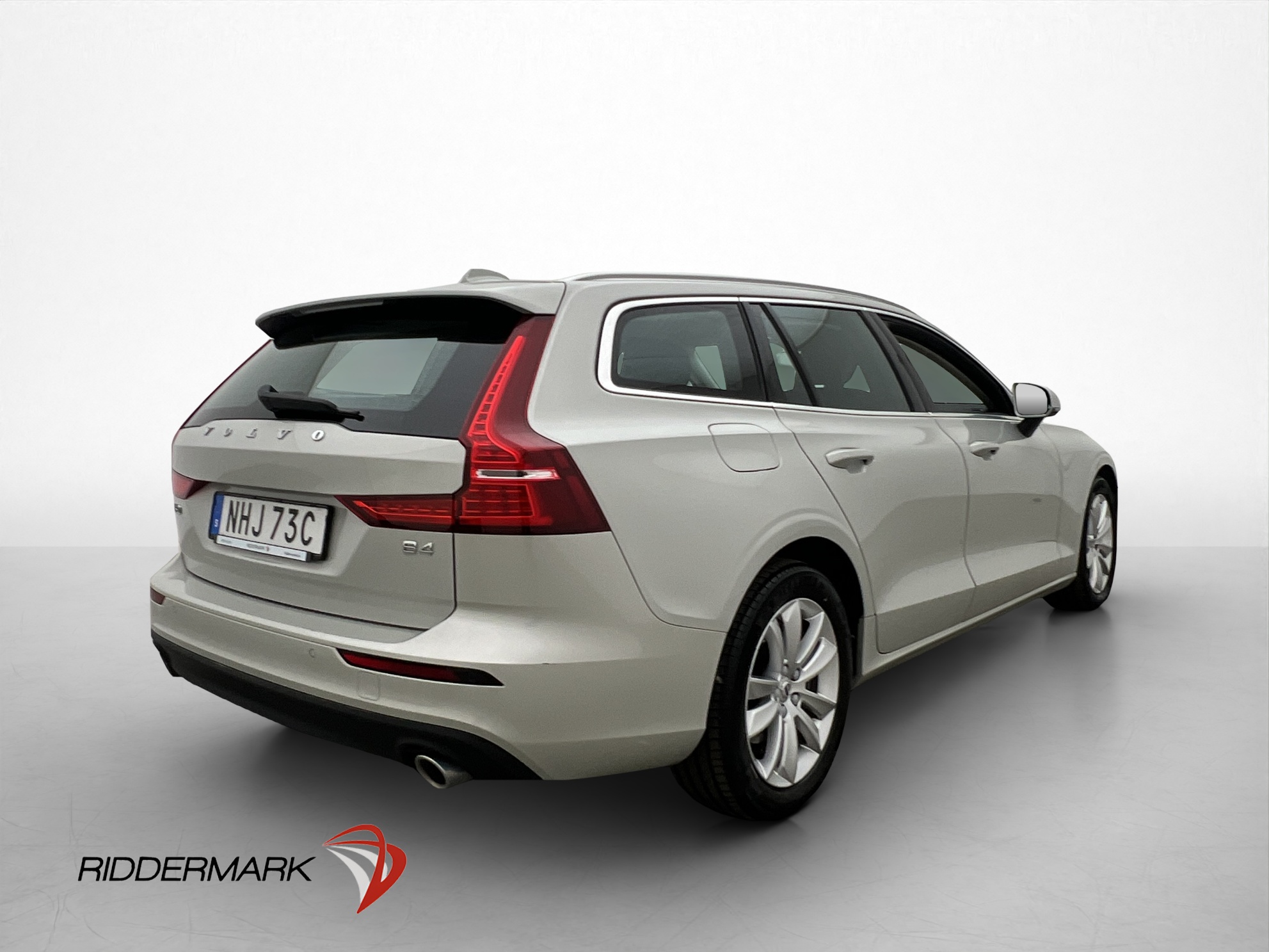 Volvo V60 B4 Geartronic, 8-trins, 197ps, 2021