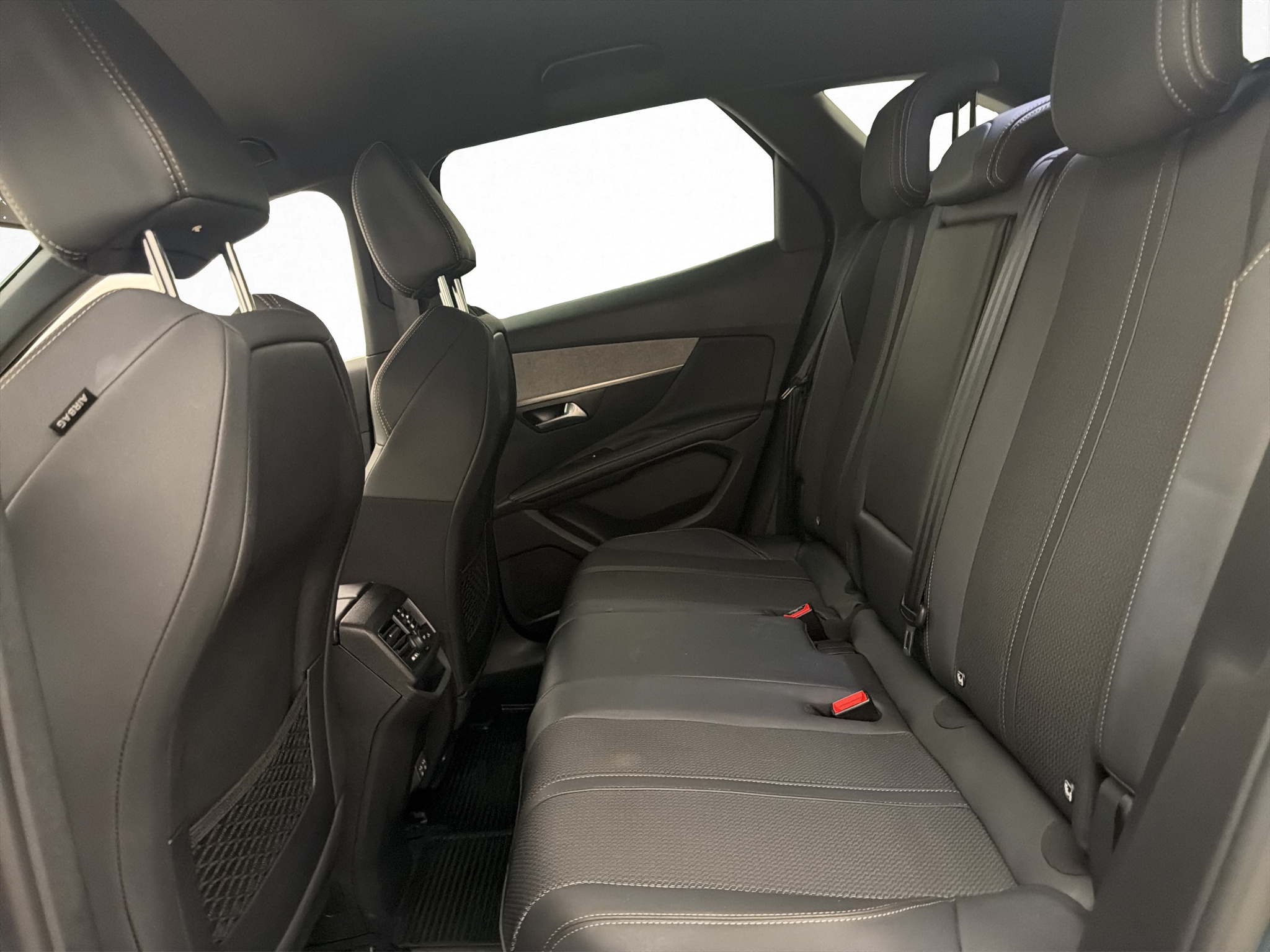 Peugeot 3008 1.2 PureTech 130 EAT, 8-trins, 131ps, 2023