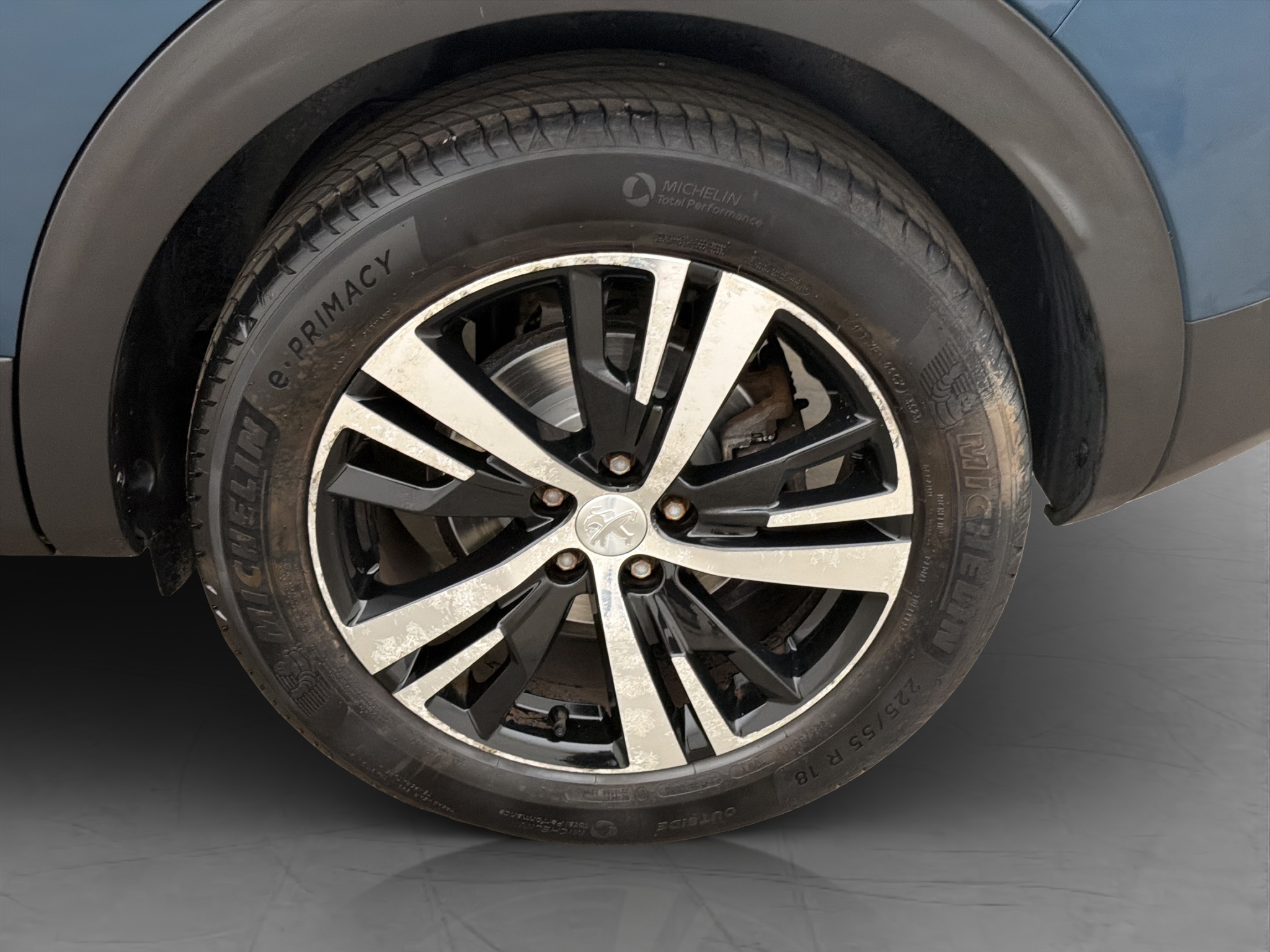 Peugeot 3008 1.2 PureTech 130 EAT, 8-trins, 131ps, 2023