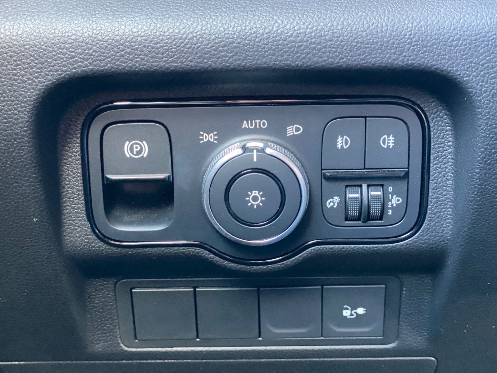Mercedes-Benz eCitan, 122ps, 2023