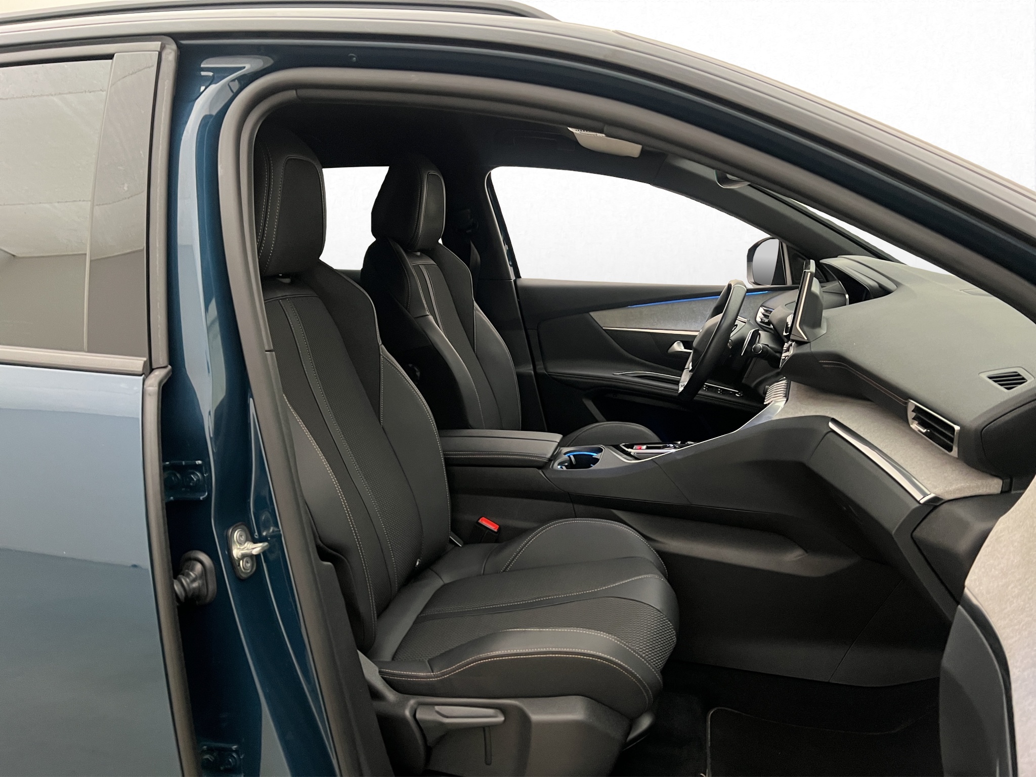 Peugeot 3008 1.2 PureTech 130 EAT, 8-trinn, 131hk, 2023