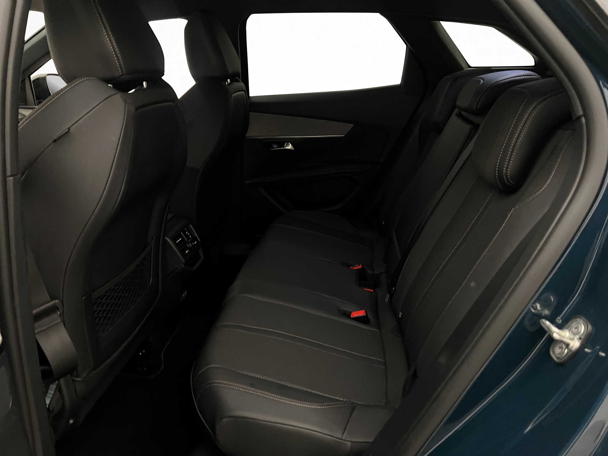 Peugeot 3008 1.2 PureTech 130 EAT, 8-trinn, 131hk, 2023