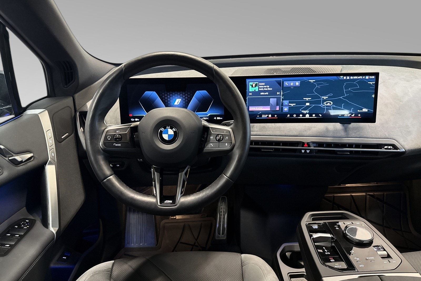 BMW iX xDrive60, 544hk, 2025