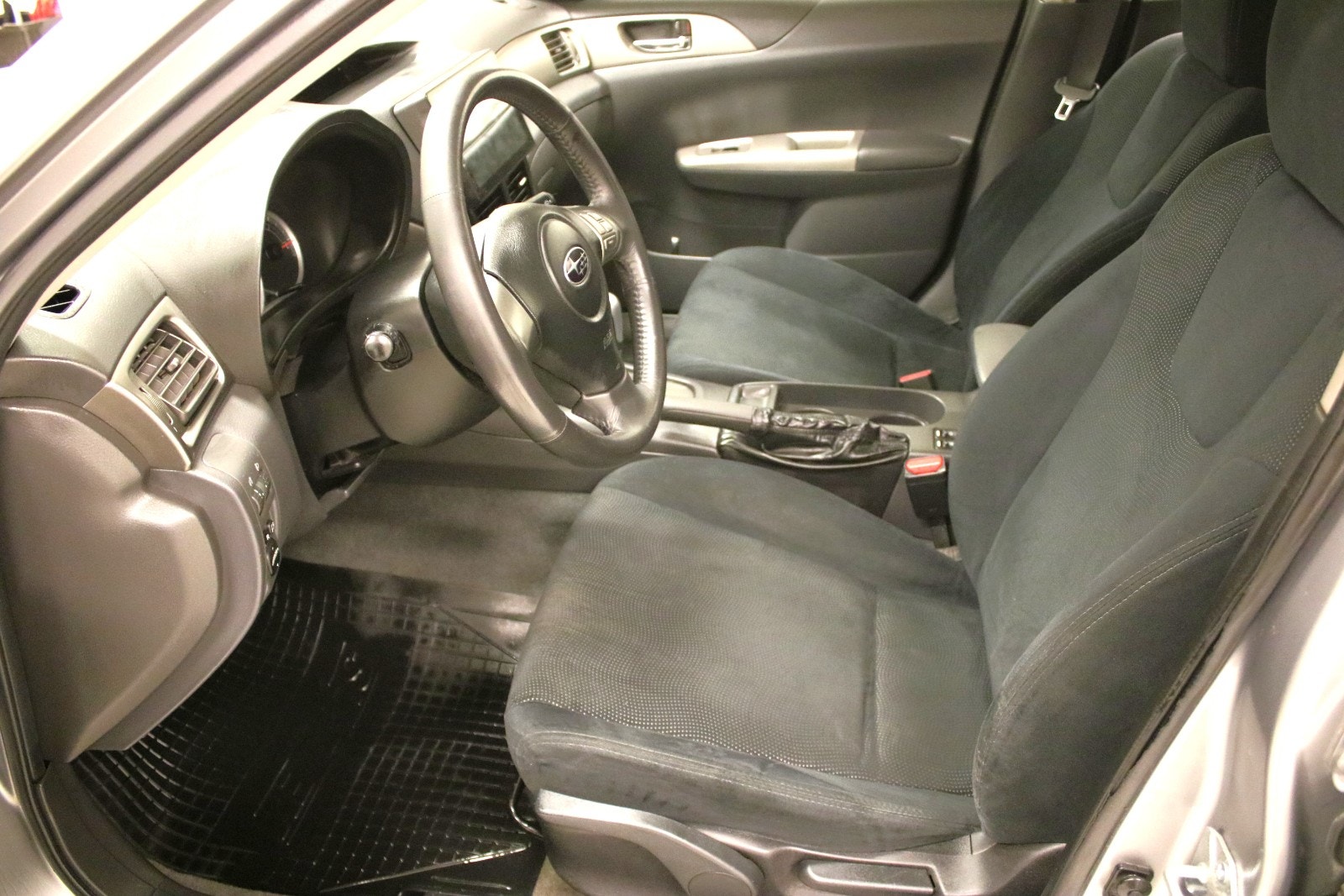 Subaru Impreza 1.5 4WD Automatic, 107hp, 2008