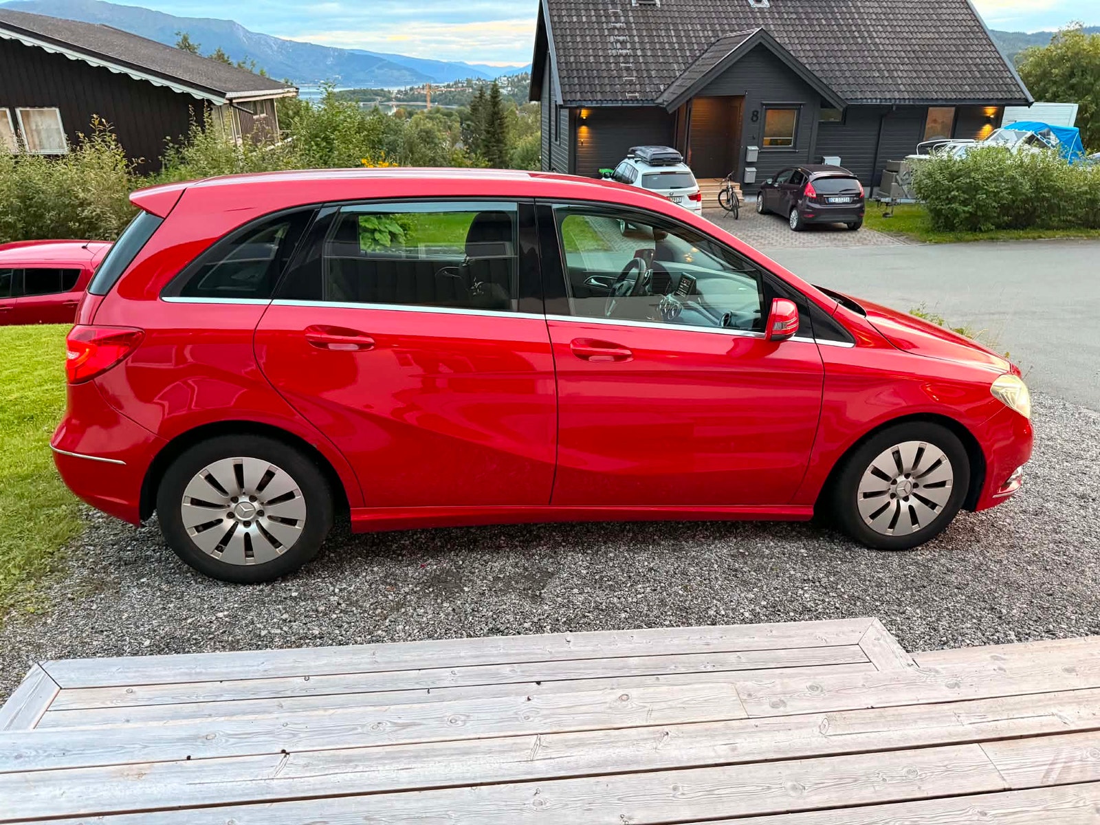 Mercedes-Benz B 180 CDI BlueEFFICIENCY 7G-DCT, 109hp, 2013