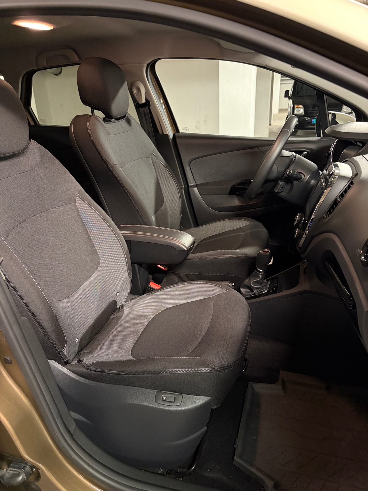 Renault Captur 1.2 TCe EDC, 118hk, 2017