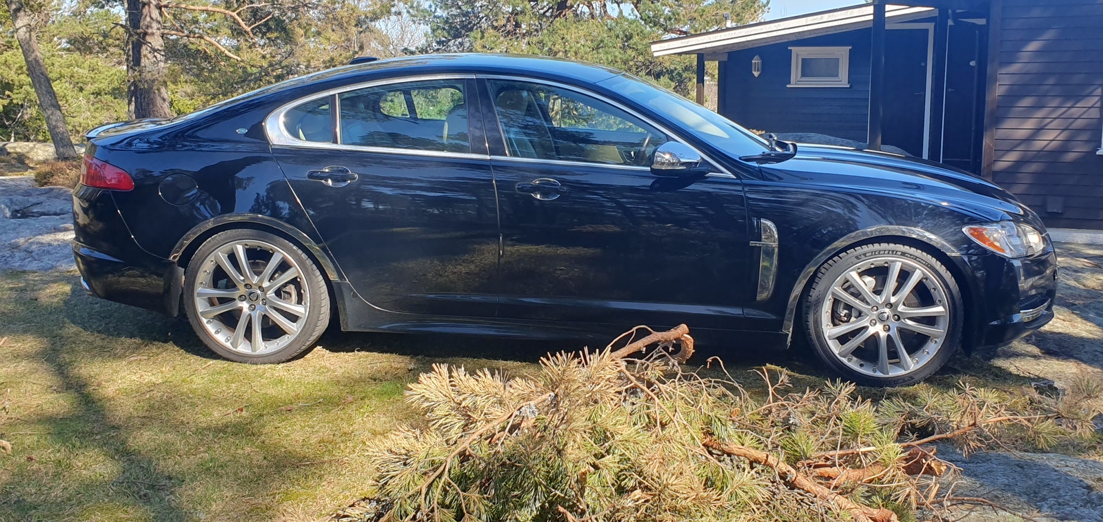 Jaguar XF 3.0 V6 Automatic, 6-trins, 211ps, 2011
