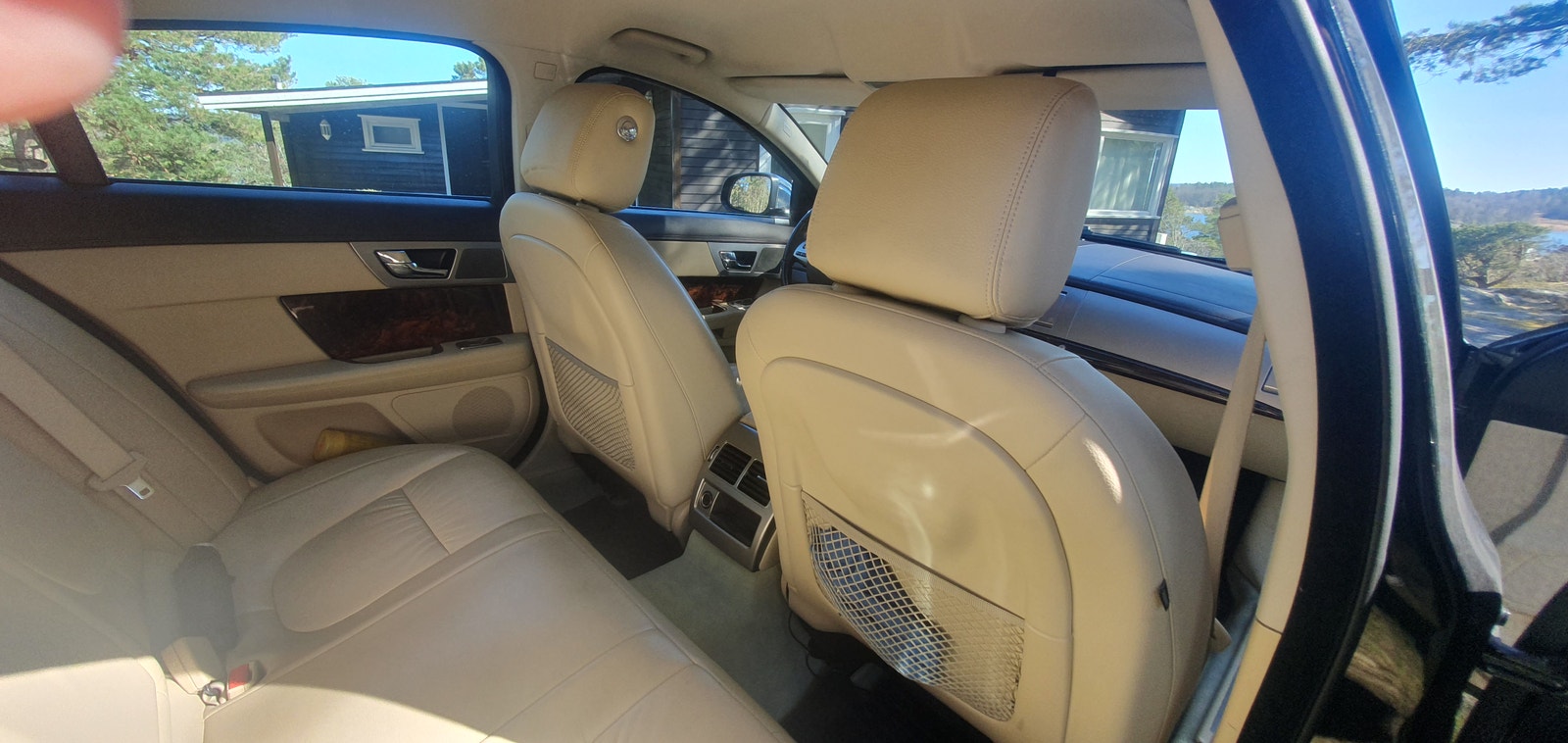 Jaguar XF 3.0 V6 Automatic, 6-trins, 211ps, 2011