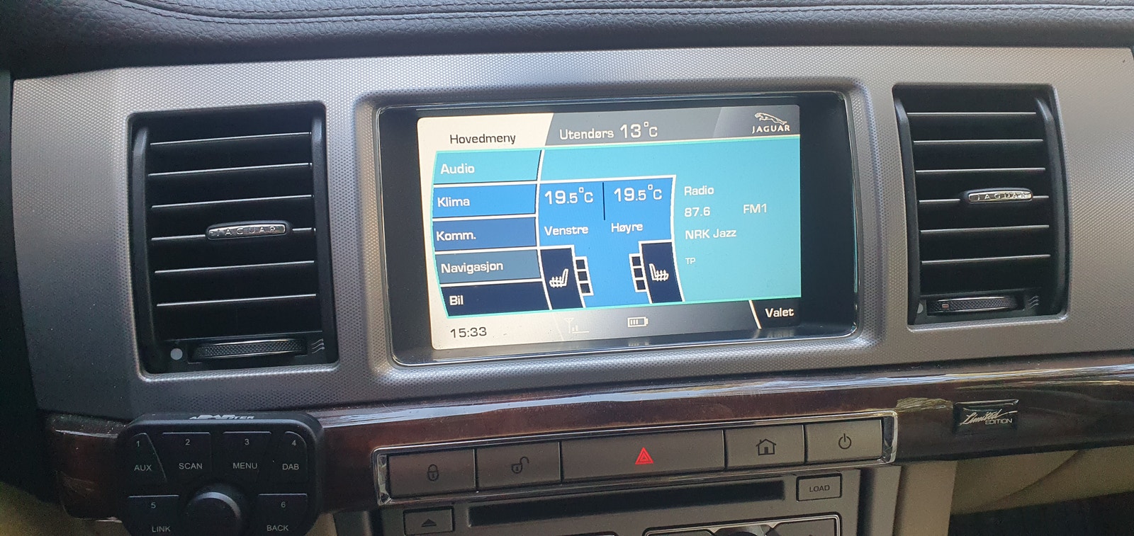Jaguar XF 3.0 V6 Automatic, 6-trins, 211ps, 2011