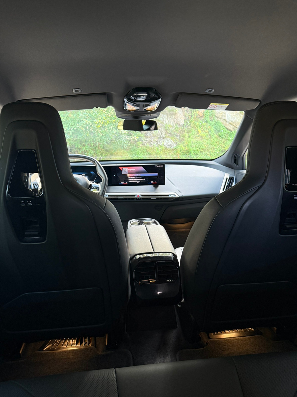 BMW iX xDrive40, 326hp, 2022