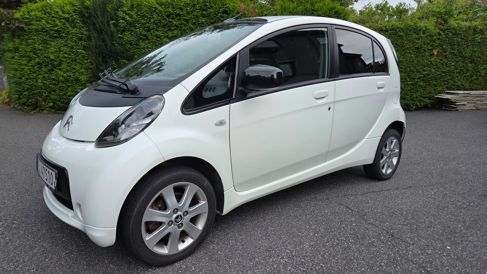 Citroën C-Zero 16 kWh, 67hp, 2011