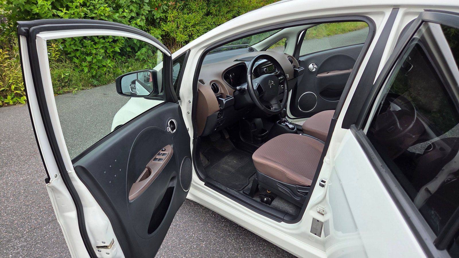 Citroën C-Zero 16 kWh, 67hp, 2011