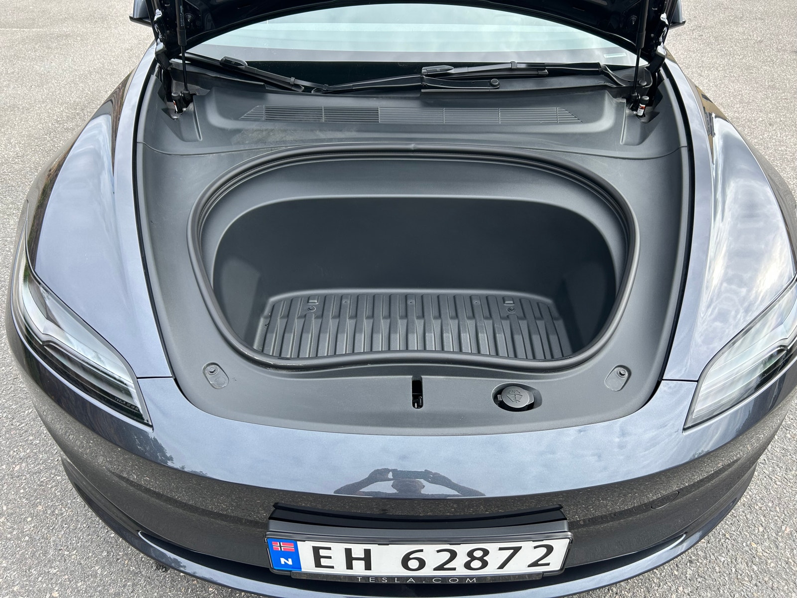 Tesla Model 3 Standard Range, 283hp, 2024
