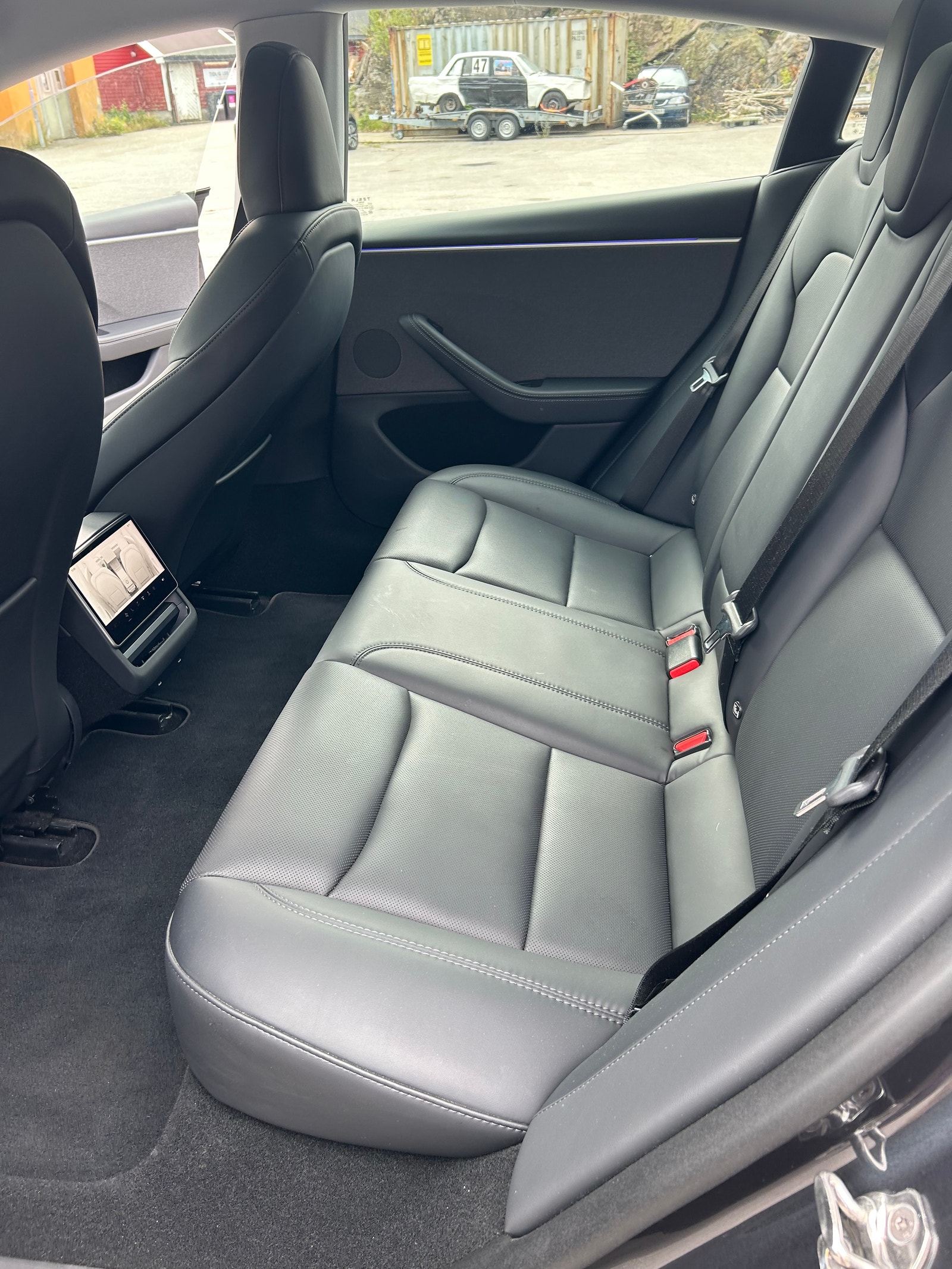 Tesla Model 3 Standard Range, 283hp, 2024