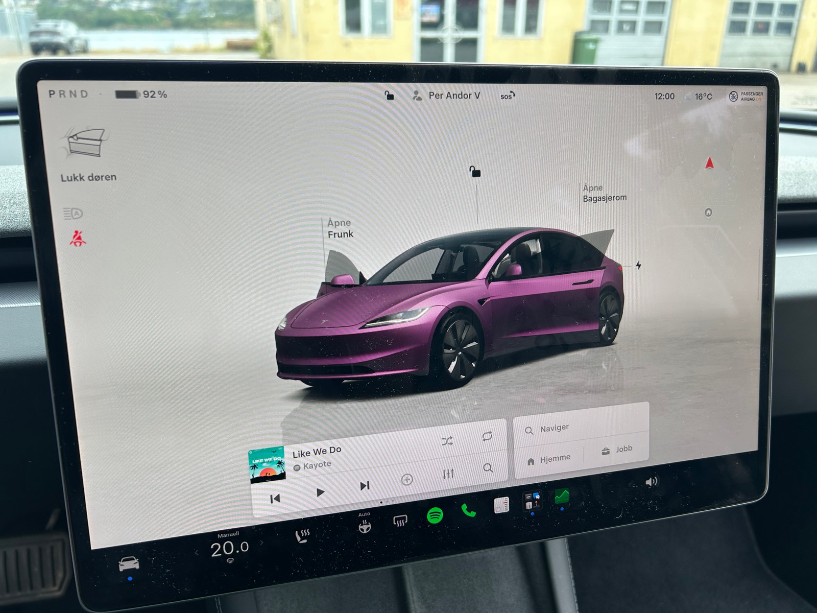Tesla Model 3 Standard Range, 283hp, 2024