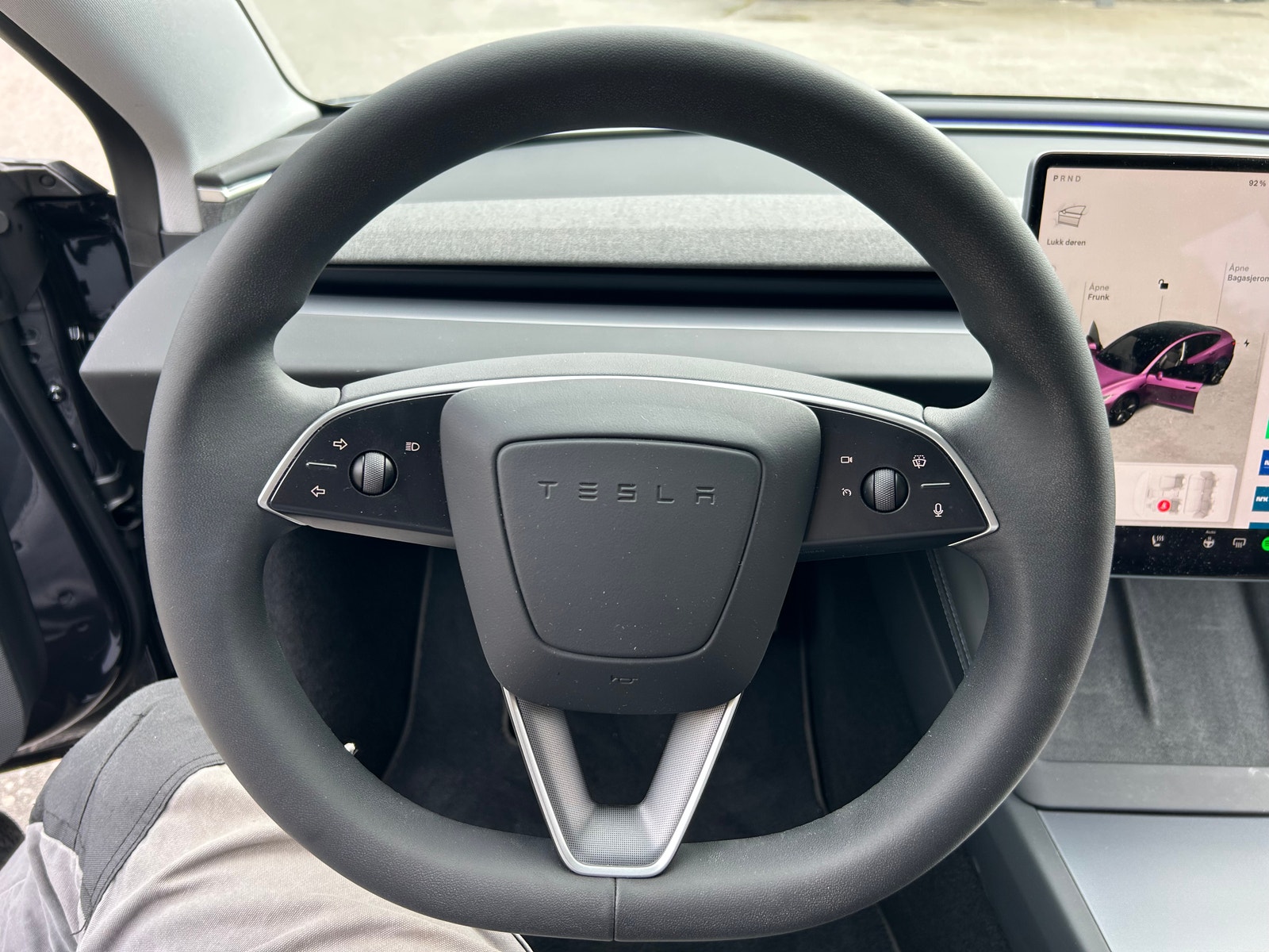 Tesla Model 3 Standard Range, 283hp, 2024