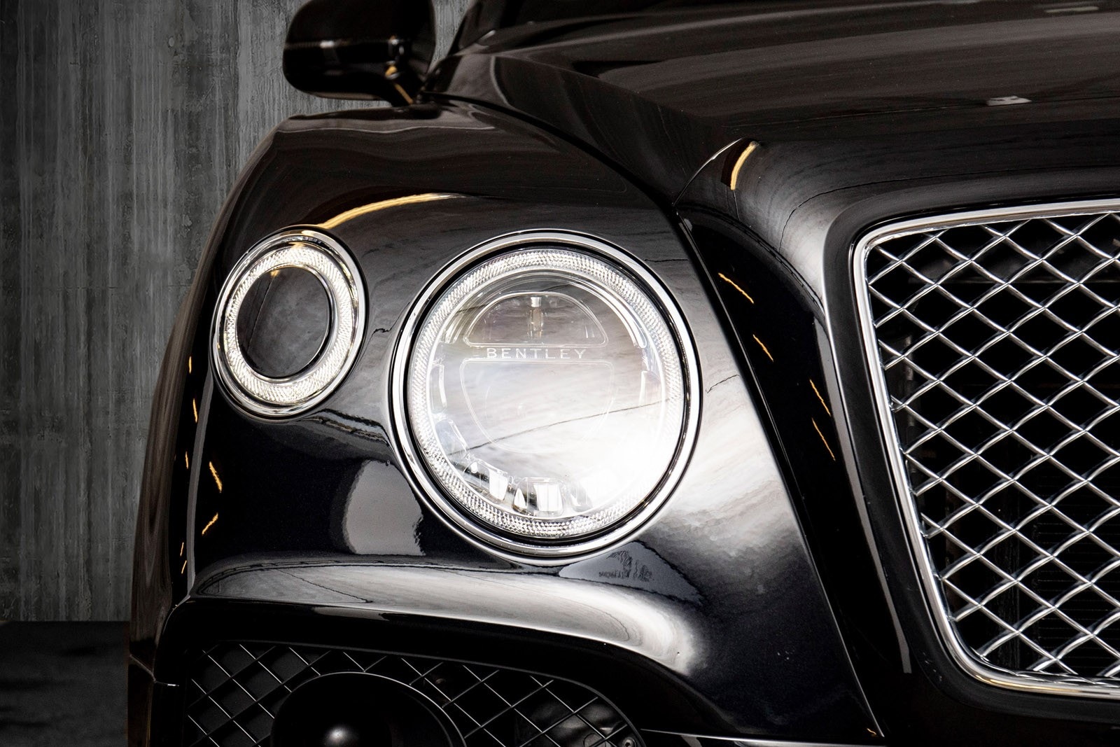 Bentley Bentayga Hybrid 2.9 V6 Automatic, 8-trins, 462ps, 2020