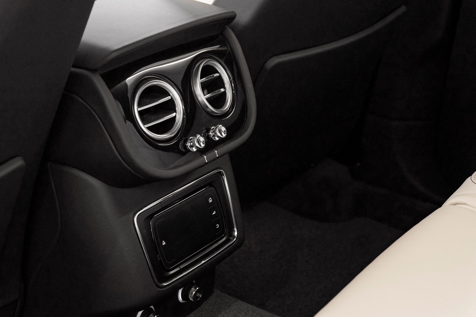 Bentley Bentayga Hybrid 2.9 V6 Automatic, 8-trins, 462ps, 2020