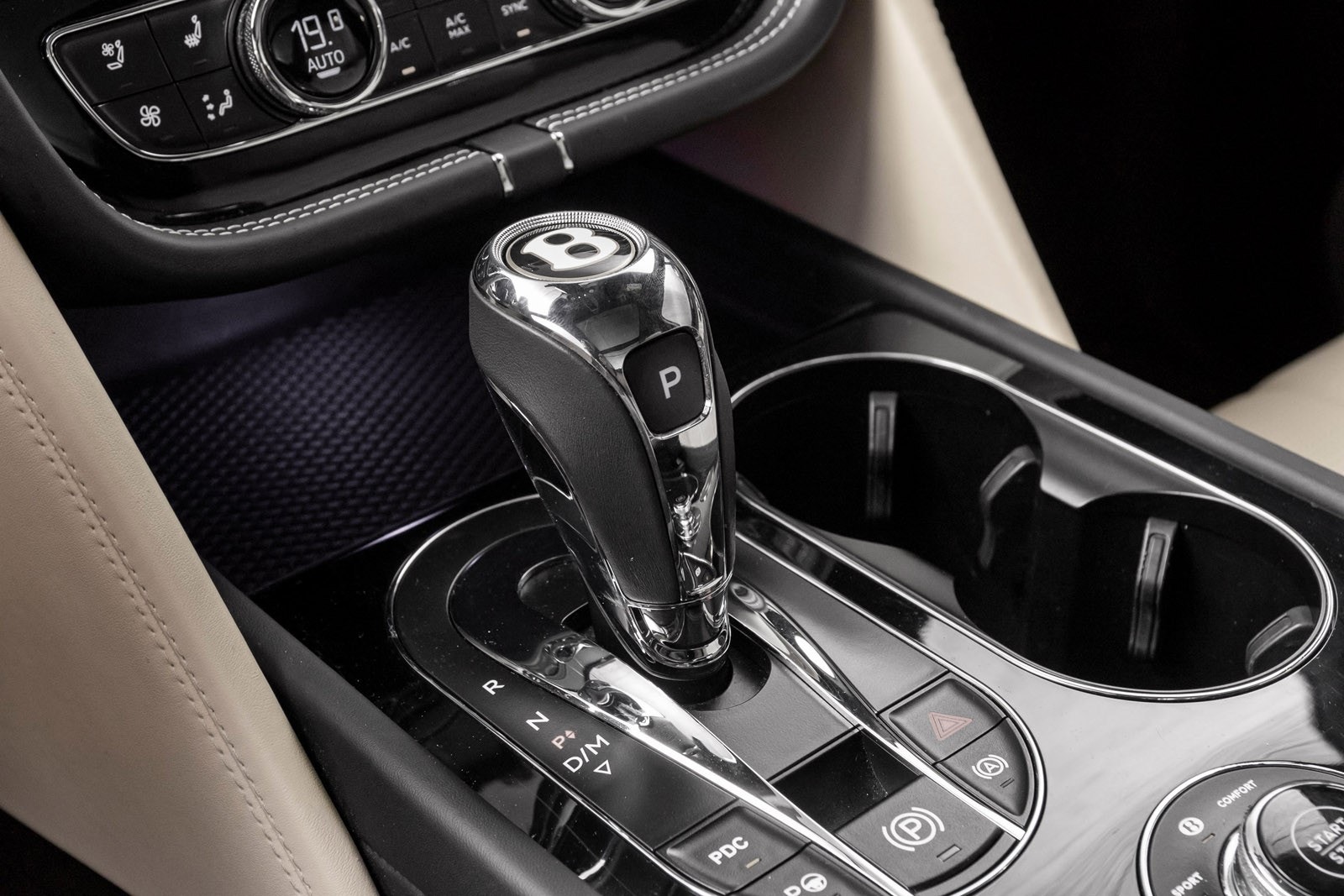 Bentley Bentayga Hybrid 2.9 V6 Automatic, 8-trins, 462ps, 2020