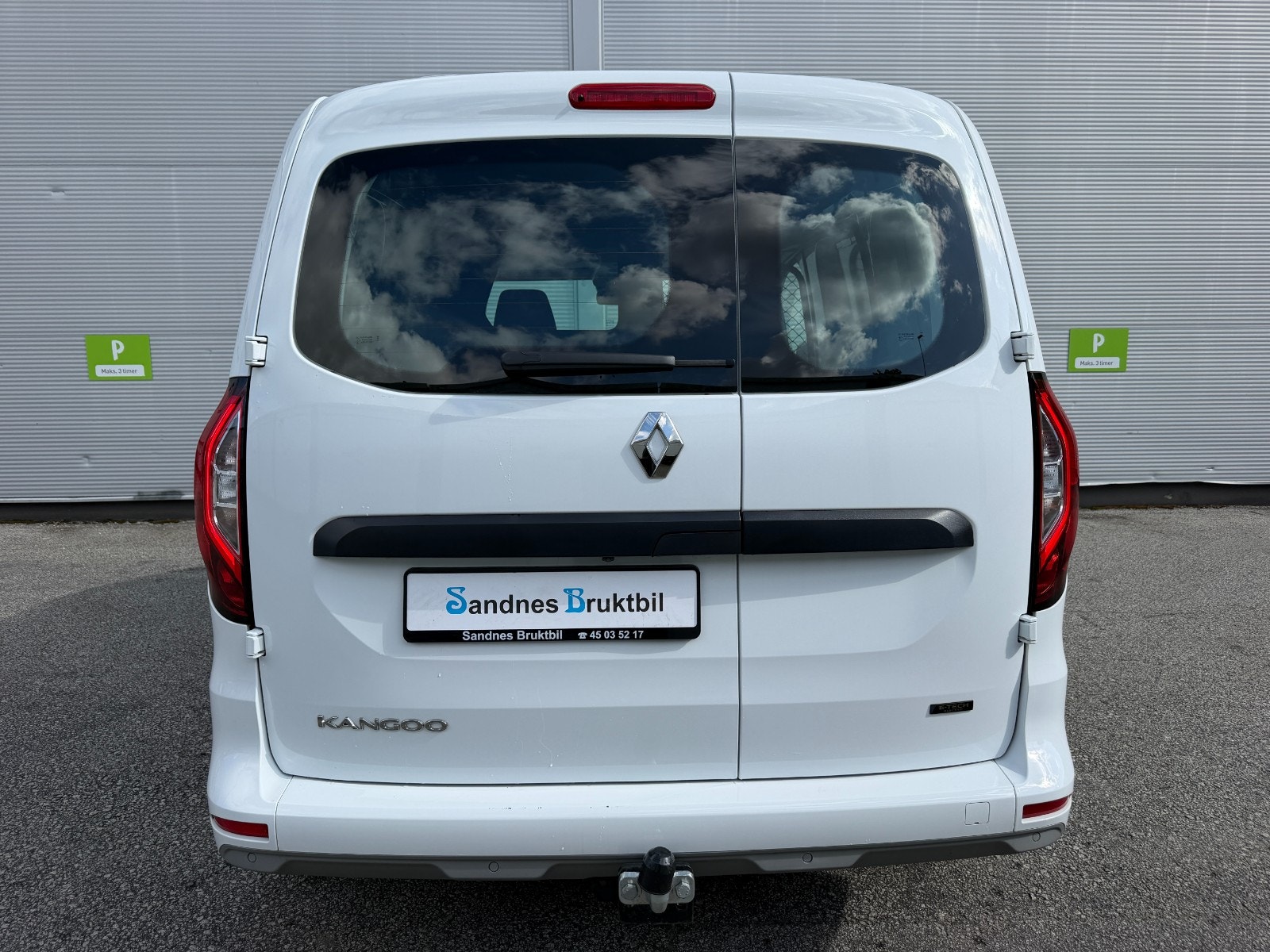 Renault Kangoo E-Tech, 122hp, 2025