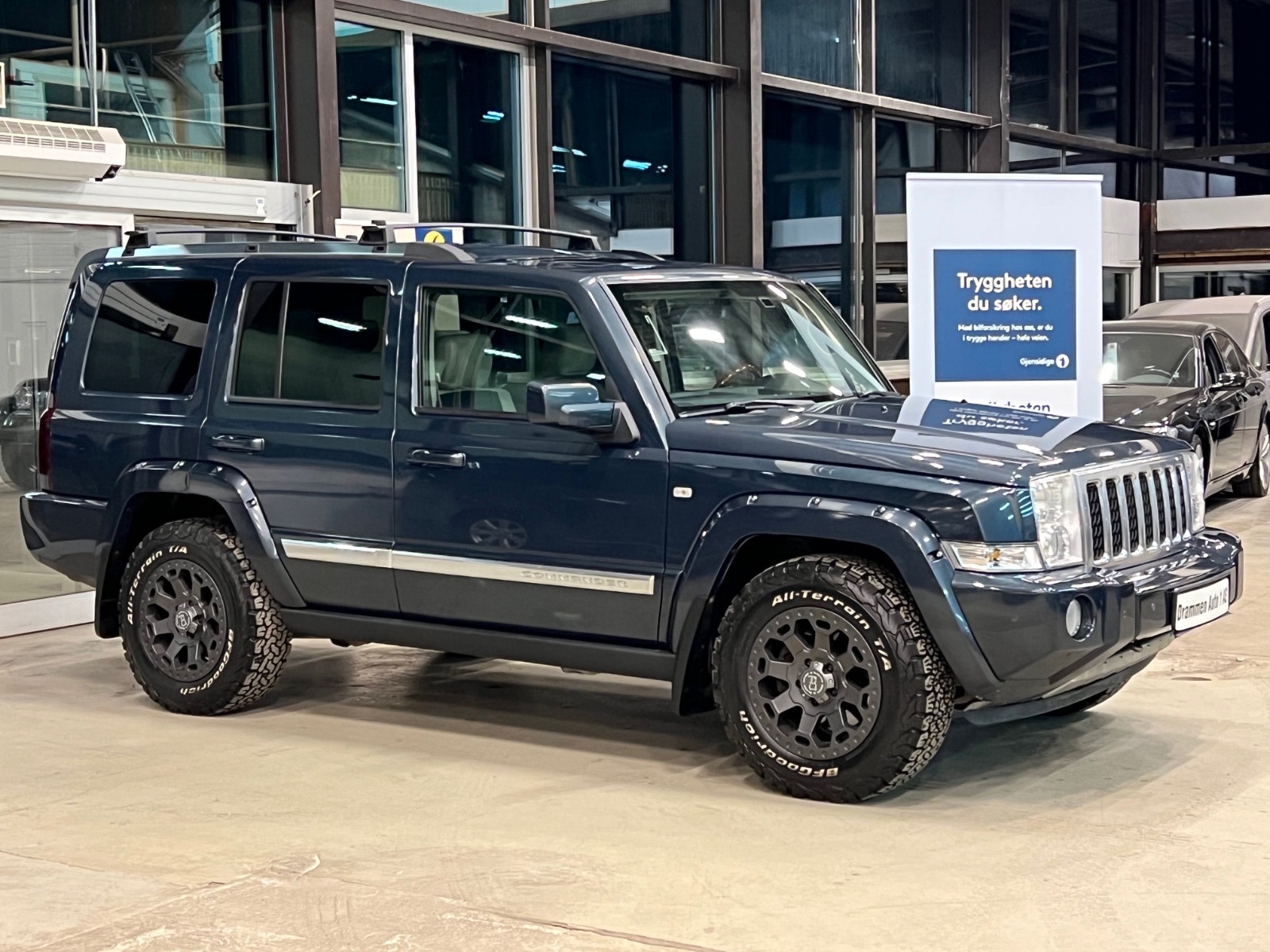 Jeep Commander 3.0 V6 CRD 4WD Automatic, 5-trins, 218ps, 2007