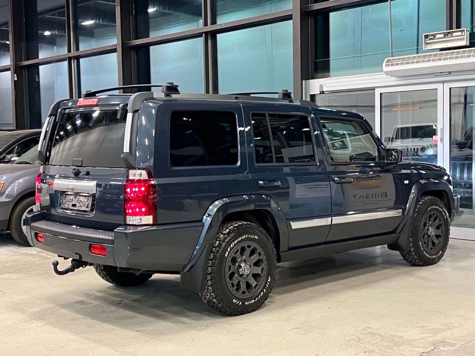 Jeep Commander 3.0 V6 CRD 4WD Automatic, 5-trins, 218ps, 2007