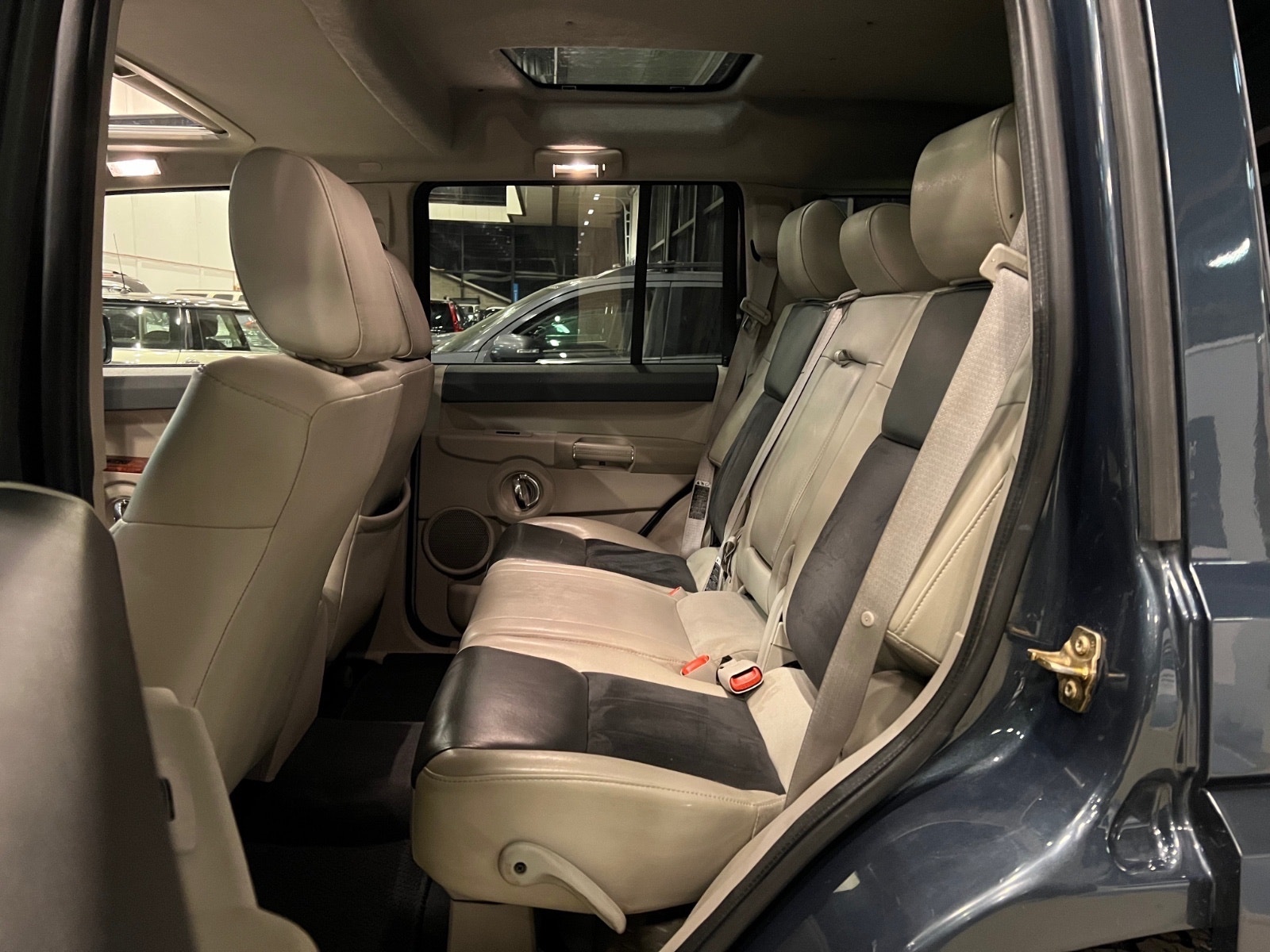 Jeep Commander 3.0 V6 CRD 4WD Automatic, 5-trins, 218ps, 2007