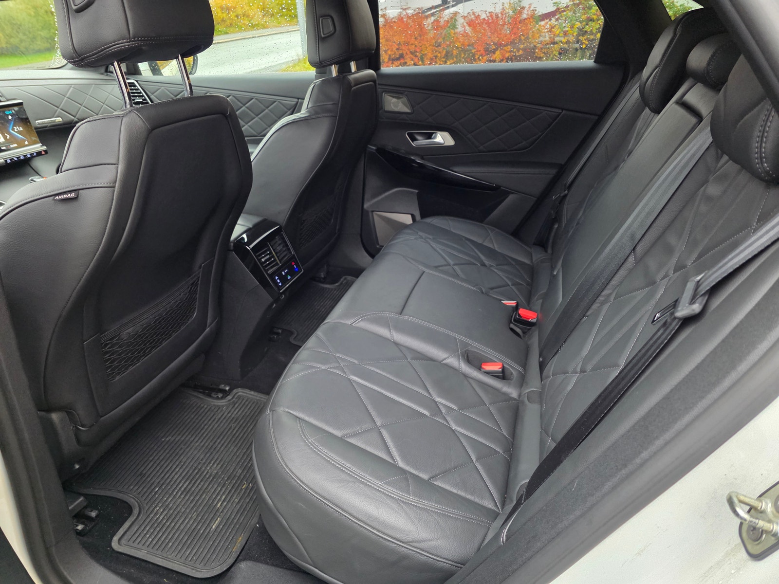 DS 7 Crossback E-Tense 4x4 EAT, 8-trins, 300ps, 2021