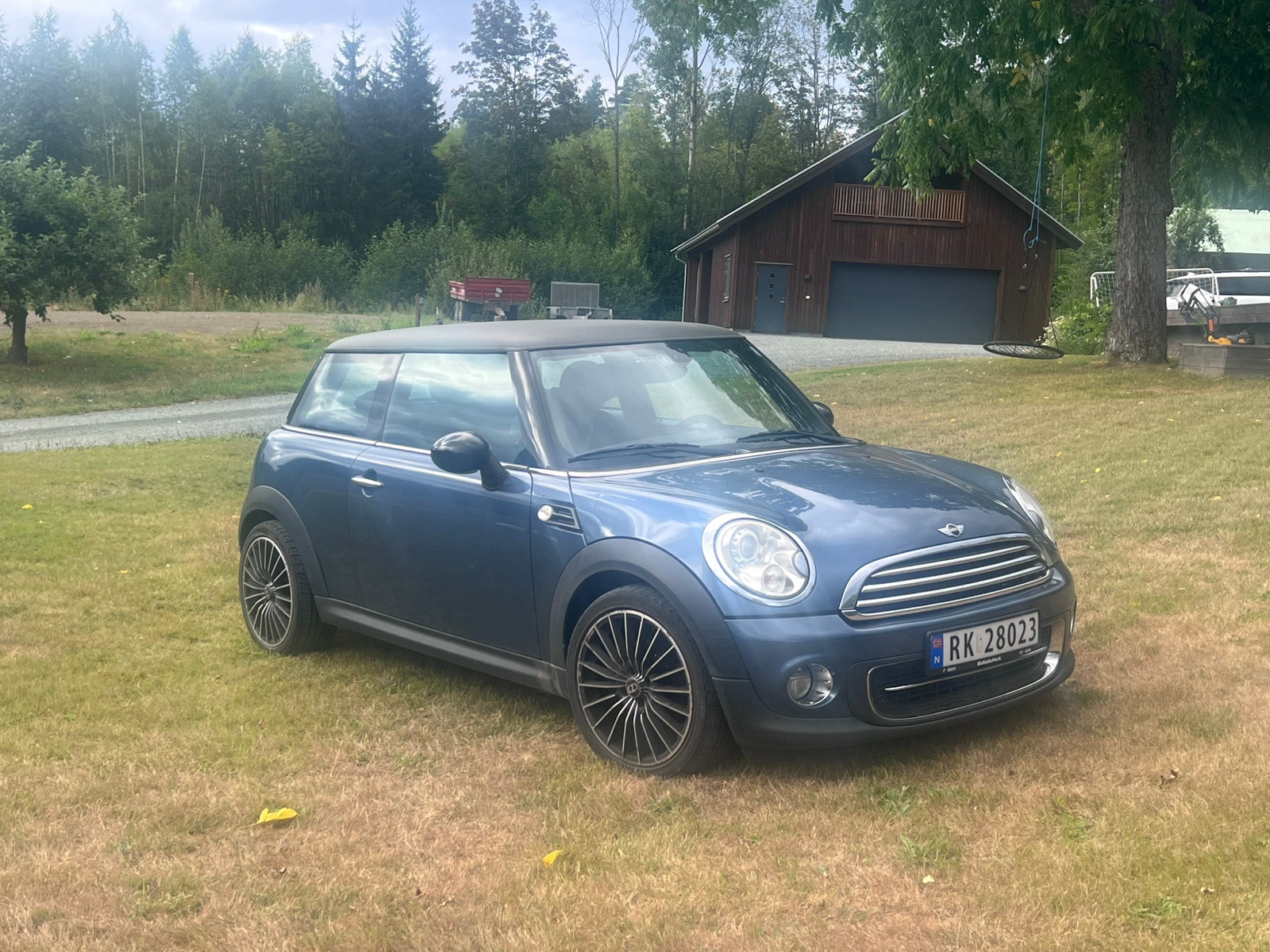 MINI Cooper Manual, 6-trins, 122ps, 2011