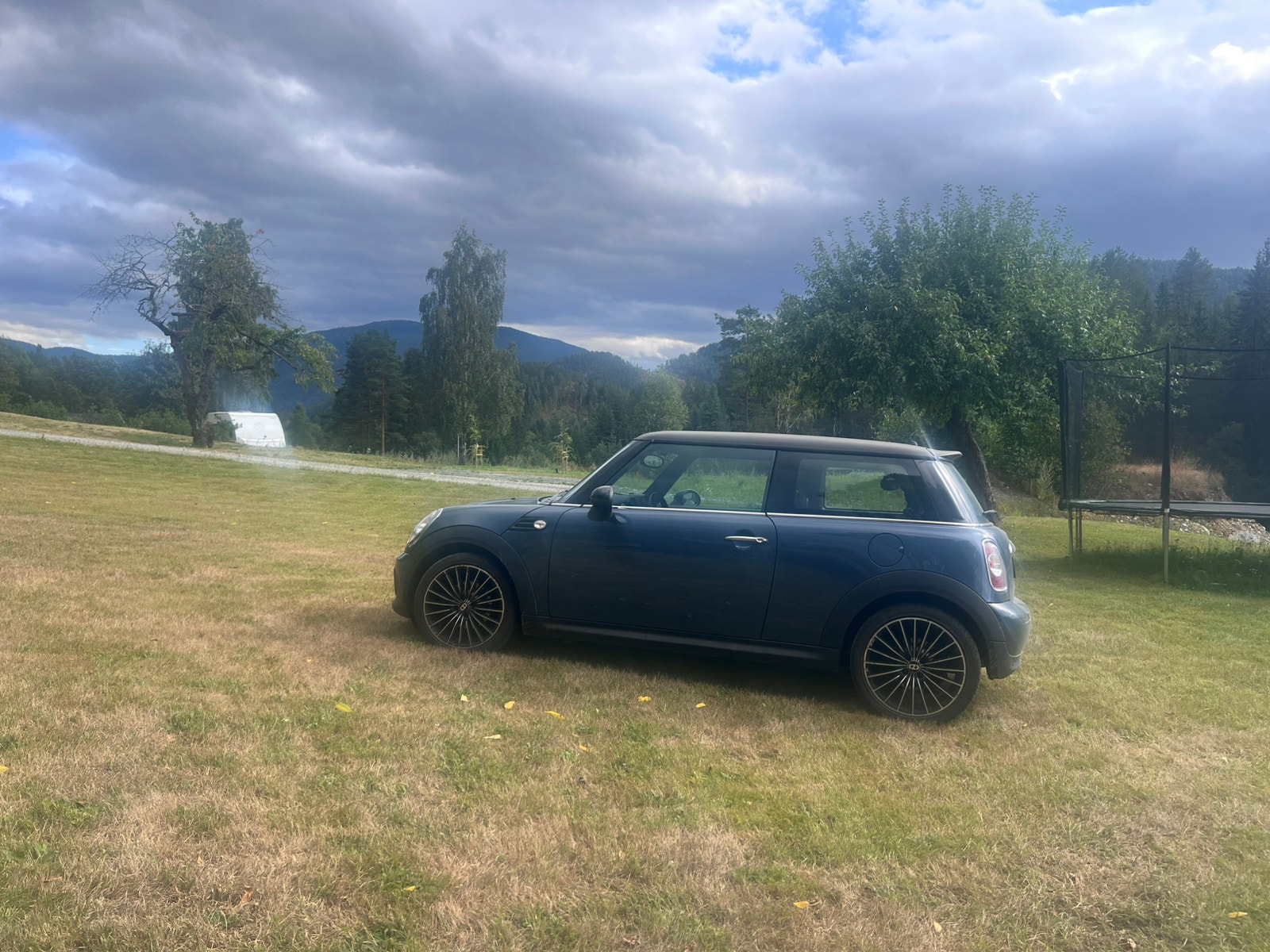 MINI Cooper Manual, 6-trins, 122ps, 2011