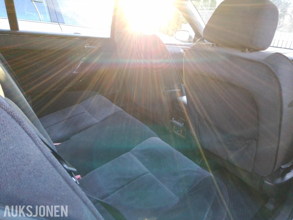 Peugeot 607 2.2 Automatic, 4-trins, 158ps, 2002