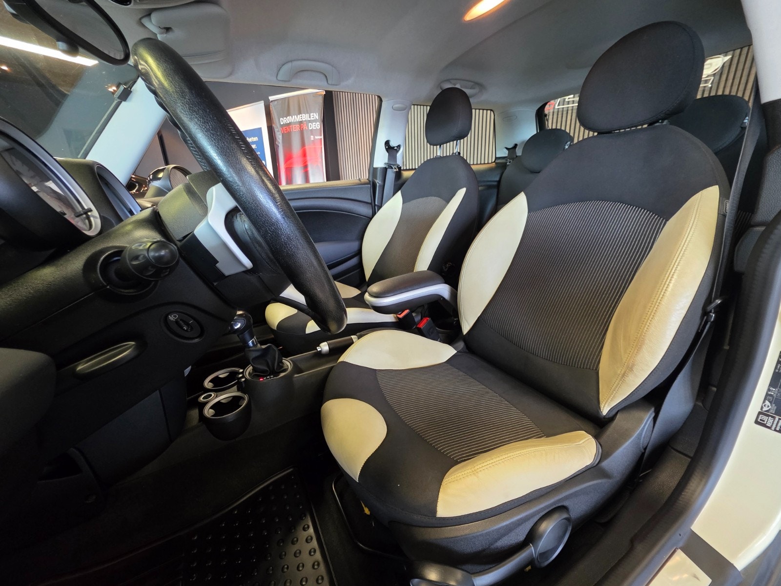 MINI Cooper D Automatic, 6-trins, 109ps, 2008