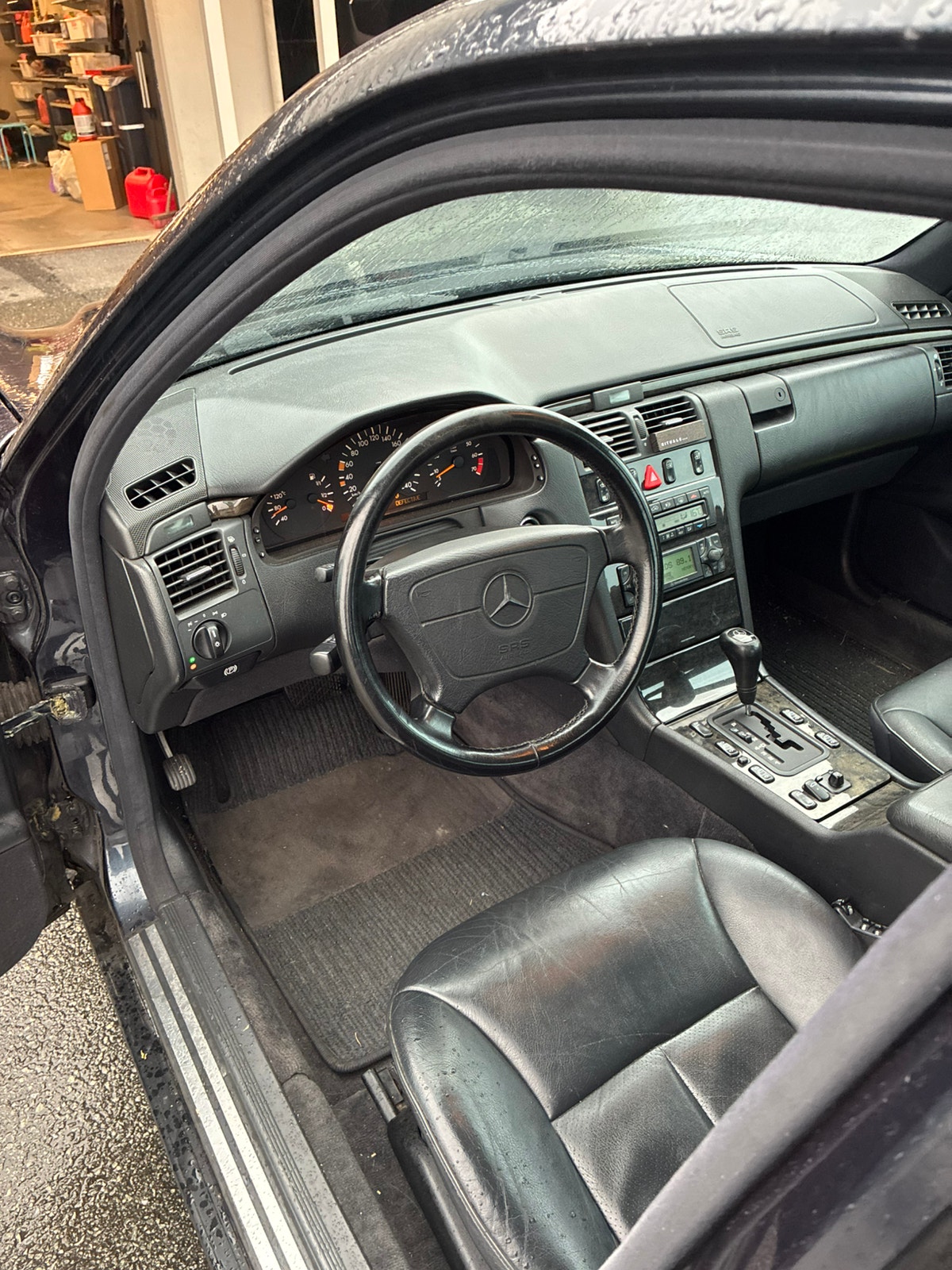 Mercedes-Benz E 240 Automatic, 170hp, 1998
