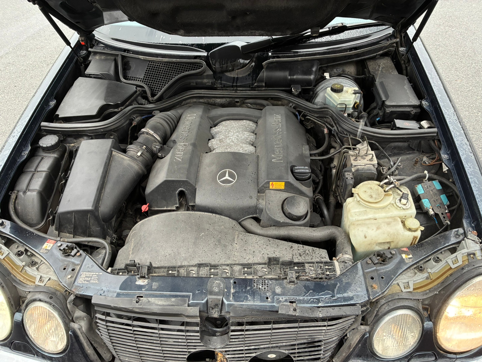 Mercedes-Benz E 240 Automatic, 170hp, 1998