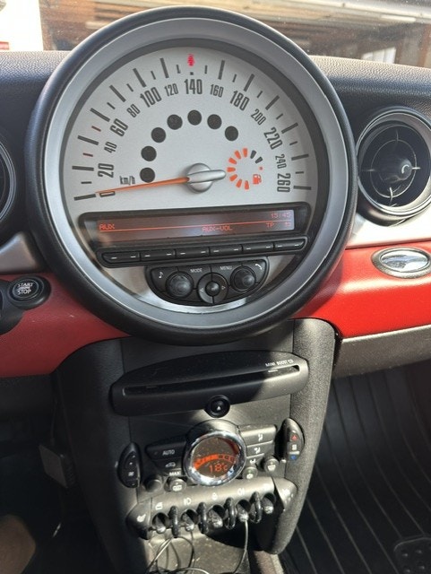 MINI One D Manual, 6-trins, 90ps, 2011