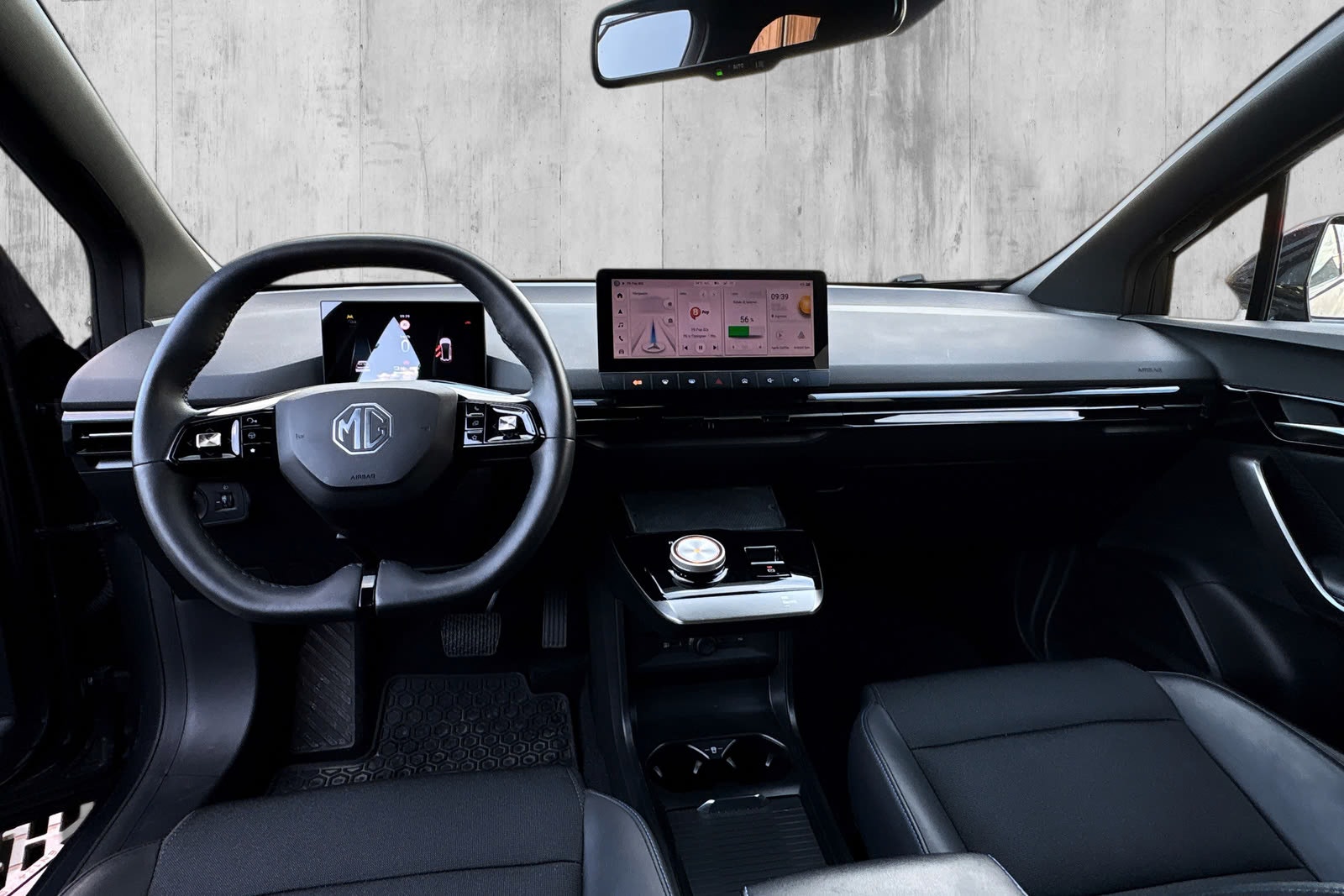 MG 4 Electric Extended Range 77 kWh, 245hp, 2024