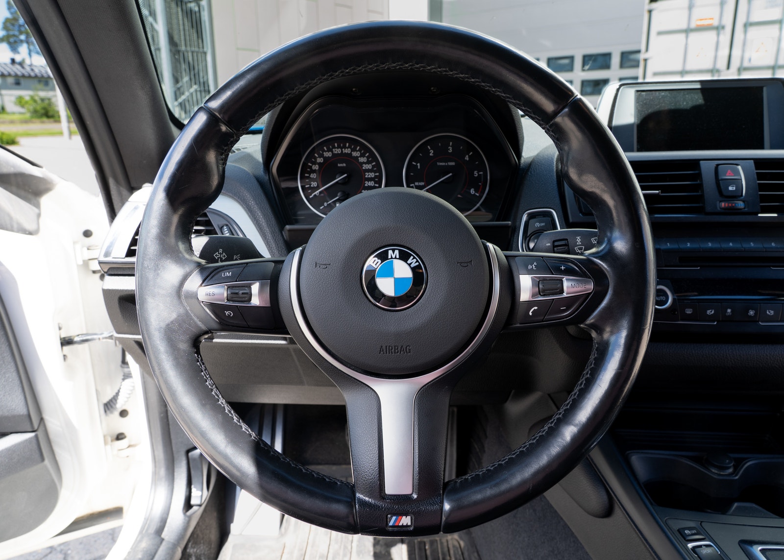 BMW 218d Coupé Steptronic, 8-trins, 143ps, 2014