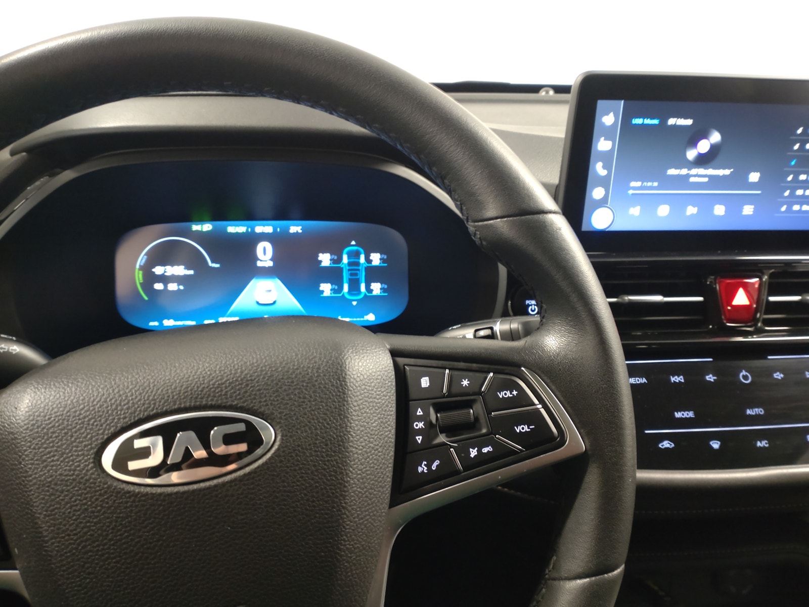 JAC e-JS4, 193ps, 2022